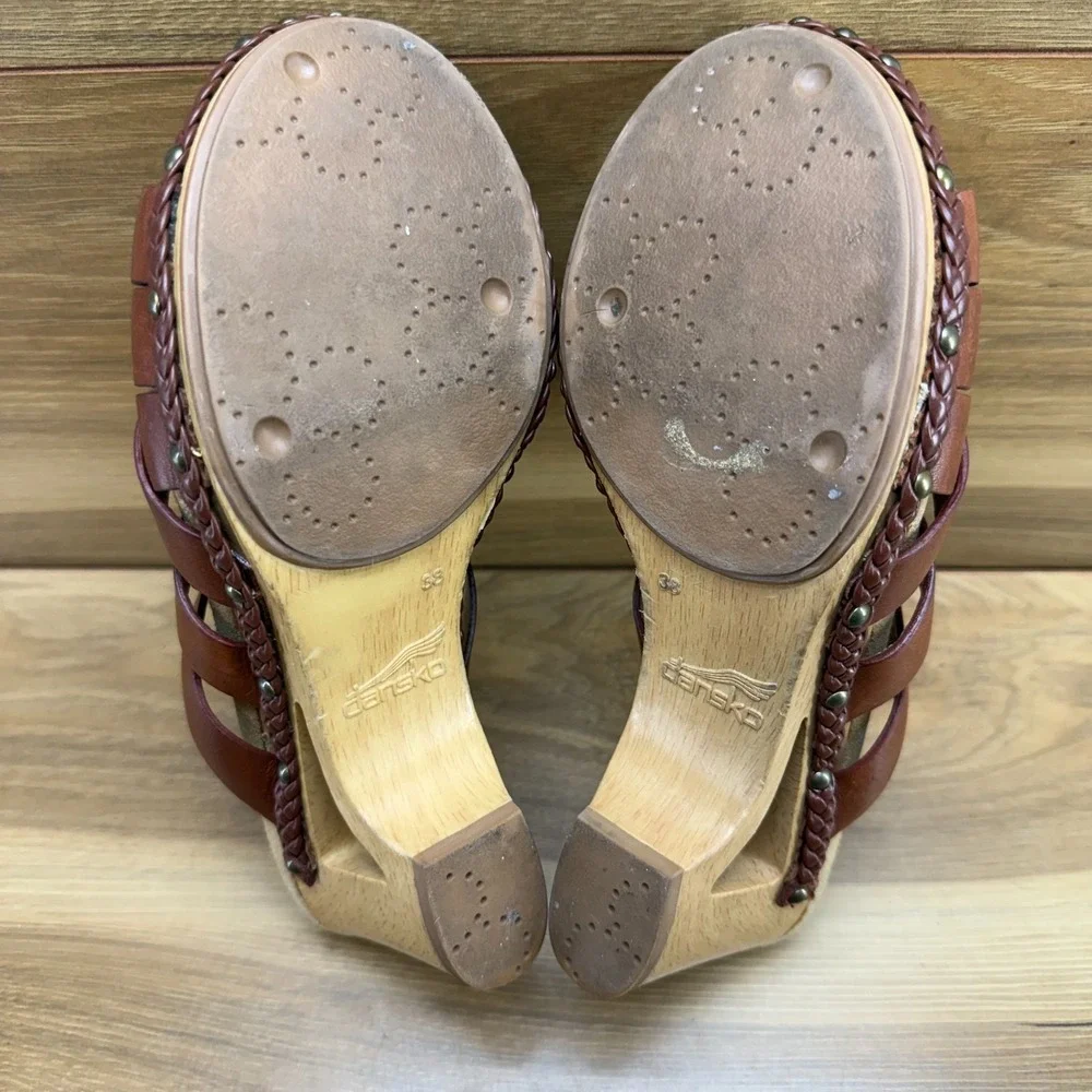 Dansko Tory Sandals Womens 8 EU 38 Brown Leather Weave Woven Studded Braide Heel